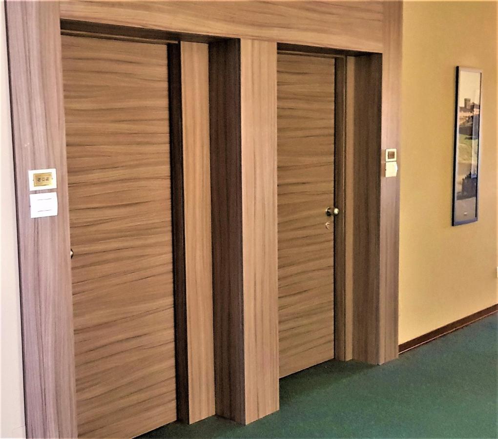 Hotel Ristorante Alcide Poggibonsi Buitenkant foto